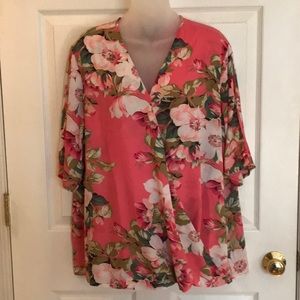 IMAN Surplice floral blouse 1x